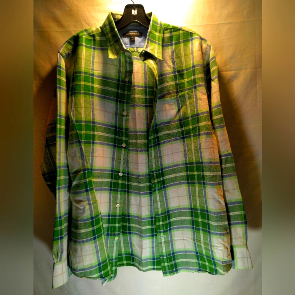 Banana Republic shirt